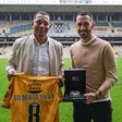 Gilberto Silva visitou o Estádio do Bessa