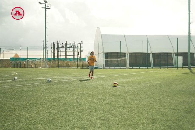 Penálti à Panenka já não se usa, agora é à... Tatanka?!