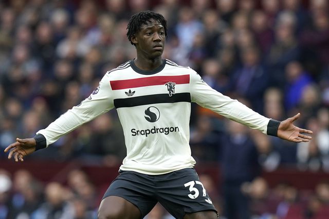 Novos problemas no Man. United: Mainoo lesionado «por algumas semanas»