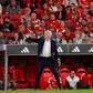 José Mourinho, treinador do Benfica, no Estádio da Luz