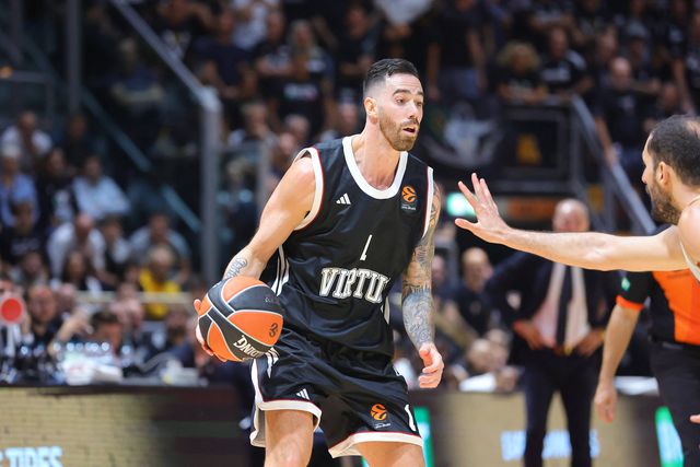 Luca Vildoza, jogador do Virtus Bolonha, de basquetebol