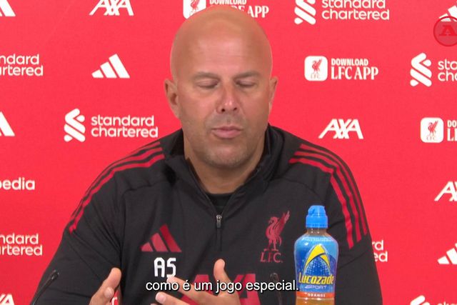 Slot elogia Man. United de Amorim: «Tem tido um melhor início de época do que a tabela mostra»