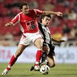 Manduca em ação pelo Benfica em 2004/2005 - Foto: A BOLA