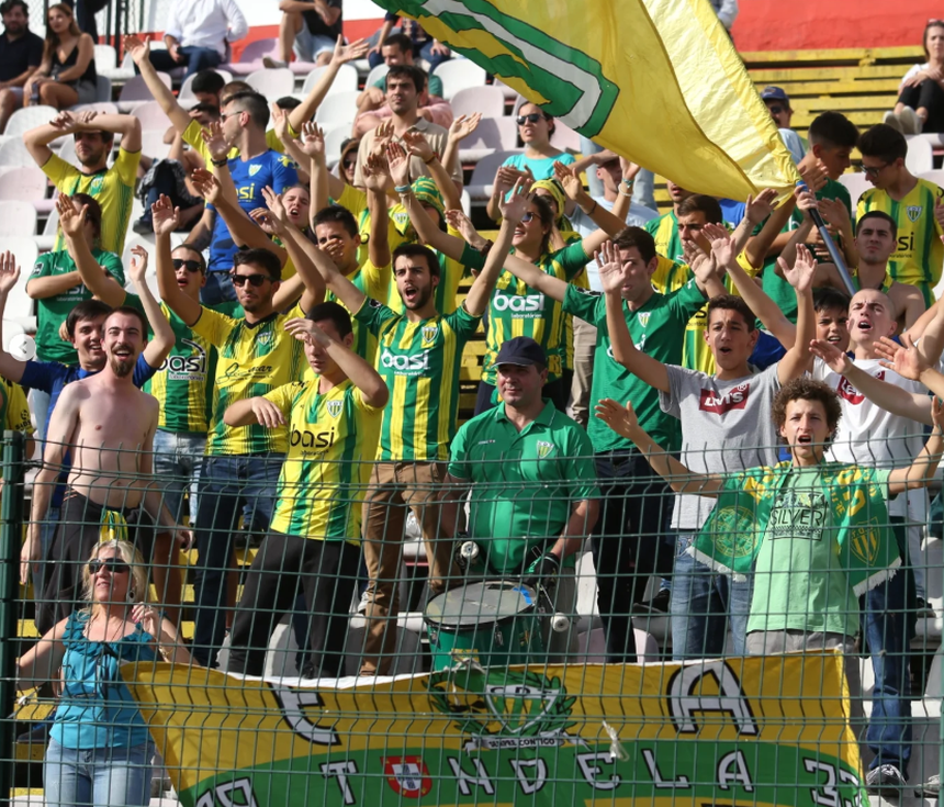 Adeptos do Tondela - Foto: Tondela