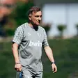 Carlos Carvalhal assume que o Famalicão vai a Paredes para vencer e seguir em frente na Taça de Portugal — Foto: Famalicão