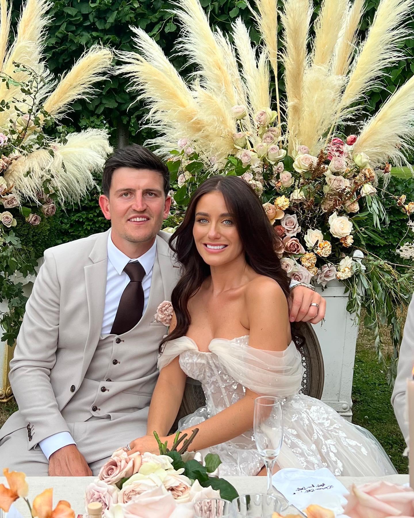 Fern Hawkins, mulher de Harry Maguire
