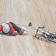 Iúri Leitão caído em pranto no velódromo após a conquista do título mundial de omnium, em Xangai