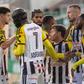 Jogadores do LASK Linz festejam um dos quatro golos no terreno do Lustenau - Foto: IMAGO