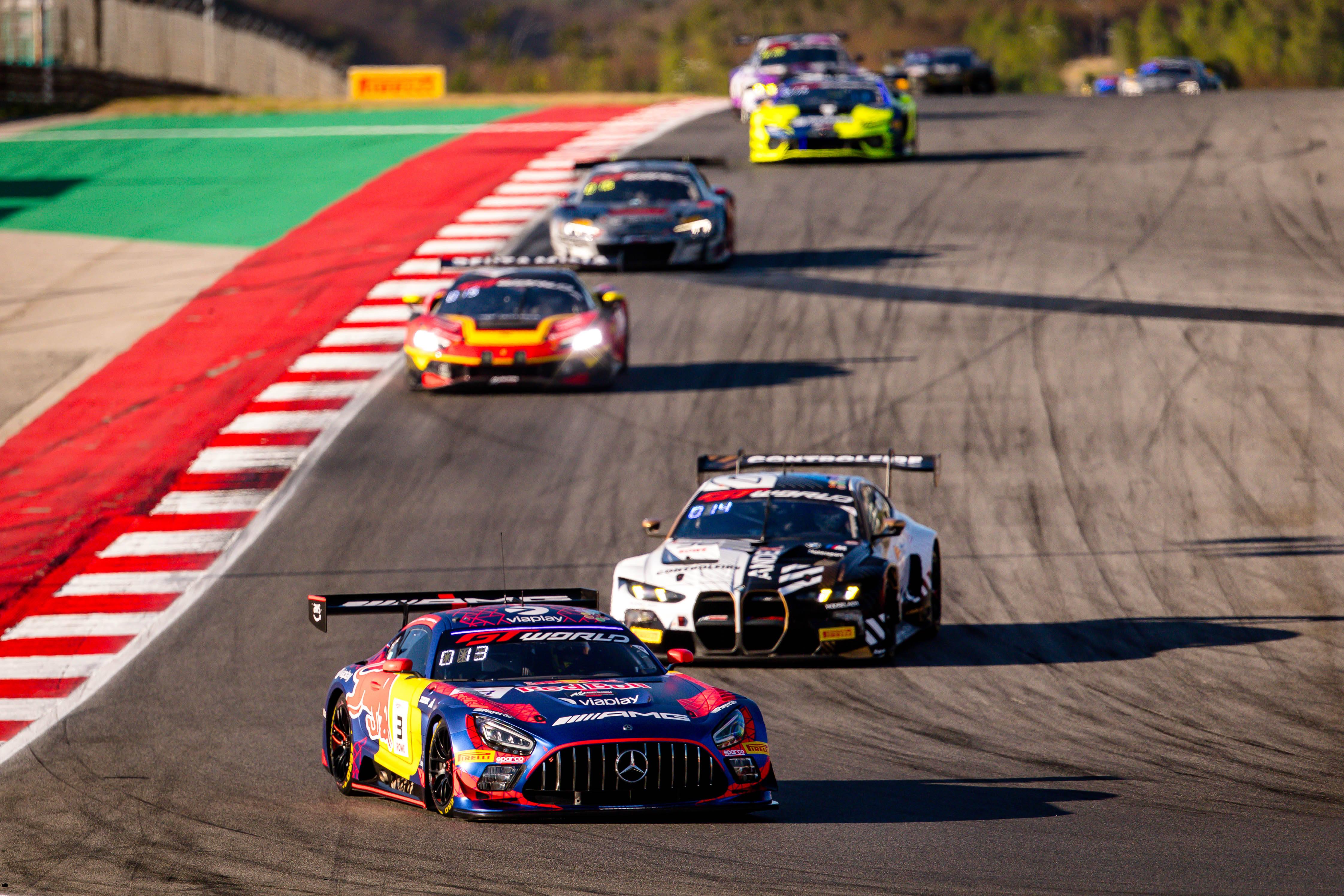 Max Verstappen na corrida de GT World Challenge Europe em Portimão