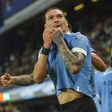 Darwin Núñez marca, Uruguai vence campeã do mundo Argentina na Bombonera