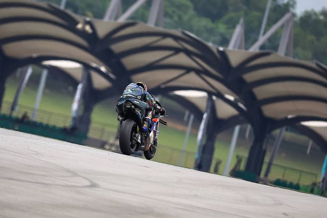 Miguel Oliveira 15.º nos primeiros treinos livres no Catar