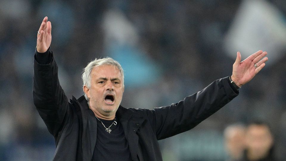 José Mourinho: «Estou preocupado com o árbitro, não tem estabilidade emocional»