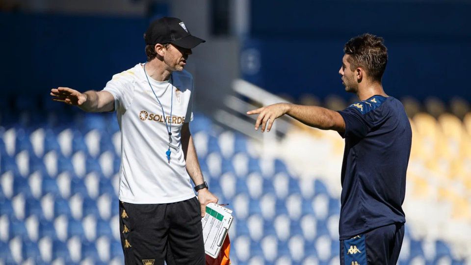 Estoril: Jogo-treino com o Atlético para Vasco testar