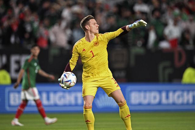 Atenção, Barcelona: Ter Stegen lesiona-se e abandona estágio da Alemanha