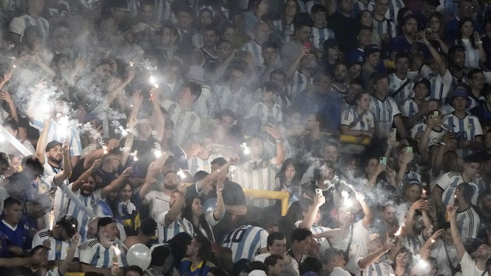 Bombonera interditada após polémico Argentina-Uruguai