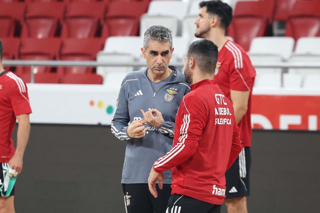 Benfica preparado para defender na receção ao líder Sporting