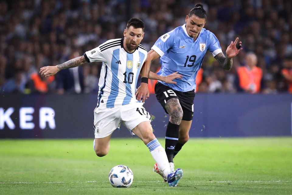 Messi reage ao Argentina-Uruguai e ao gesto obsceno de Ugarte