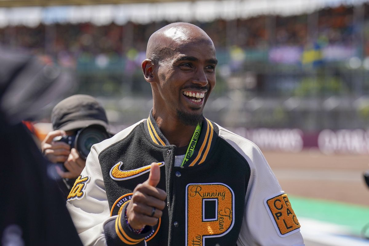 Mo Farah sai da reforma para apanhar ladrões que lhe roubaram o telemóvel