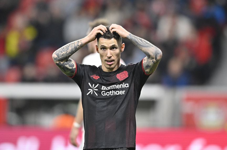 Grimaldo está na terceira época no Leverkusen