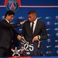 Nasser Al-Khelaifi, presidente do PSG, com Kylian Mbappé