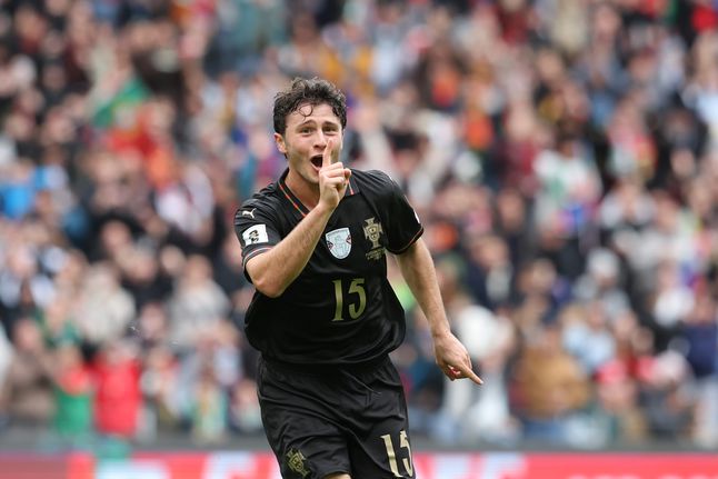 «Portugal tem de deslumbrar? Fomos campeões da Europa sem jogar bem!»