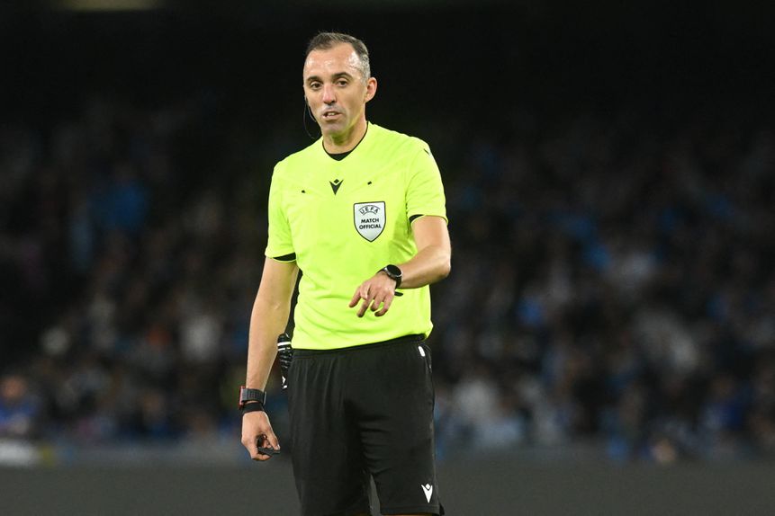 Árbitro português João Pinheiro