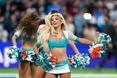 Cheerleaders em ação no jogo da NFL em Madrid - Foto: IMAGO