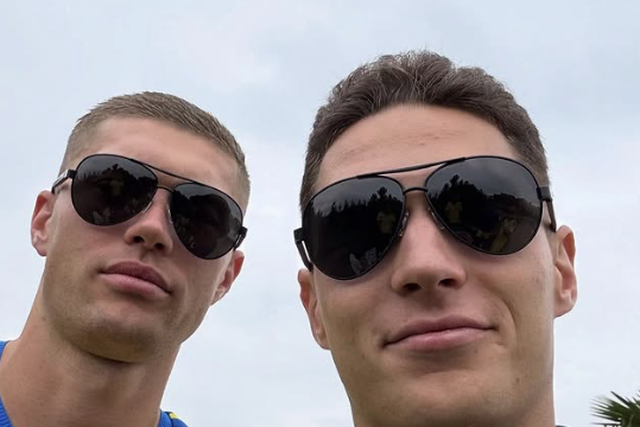 Sudakov e o avançado da Roma Artem Dovbyk - Foto: sudakov_11