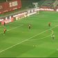 Guarda-redes de SC Braga e Benfica no aquecimento