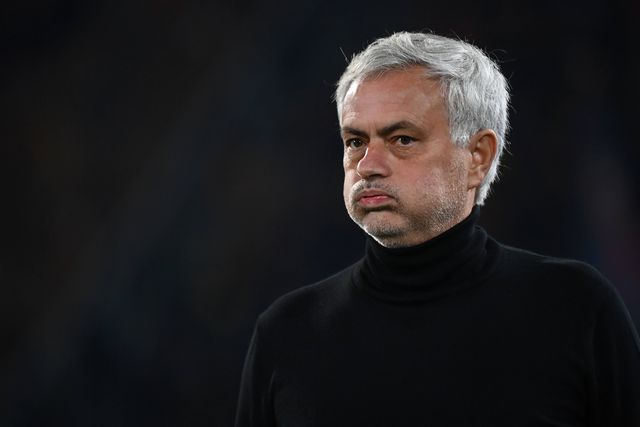 Mourinho volta a conhecer o sabor da derrota em Bolonha