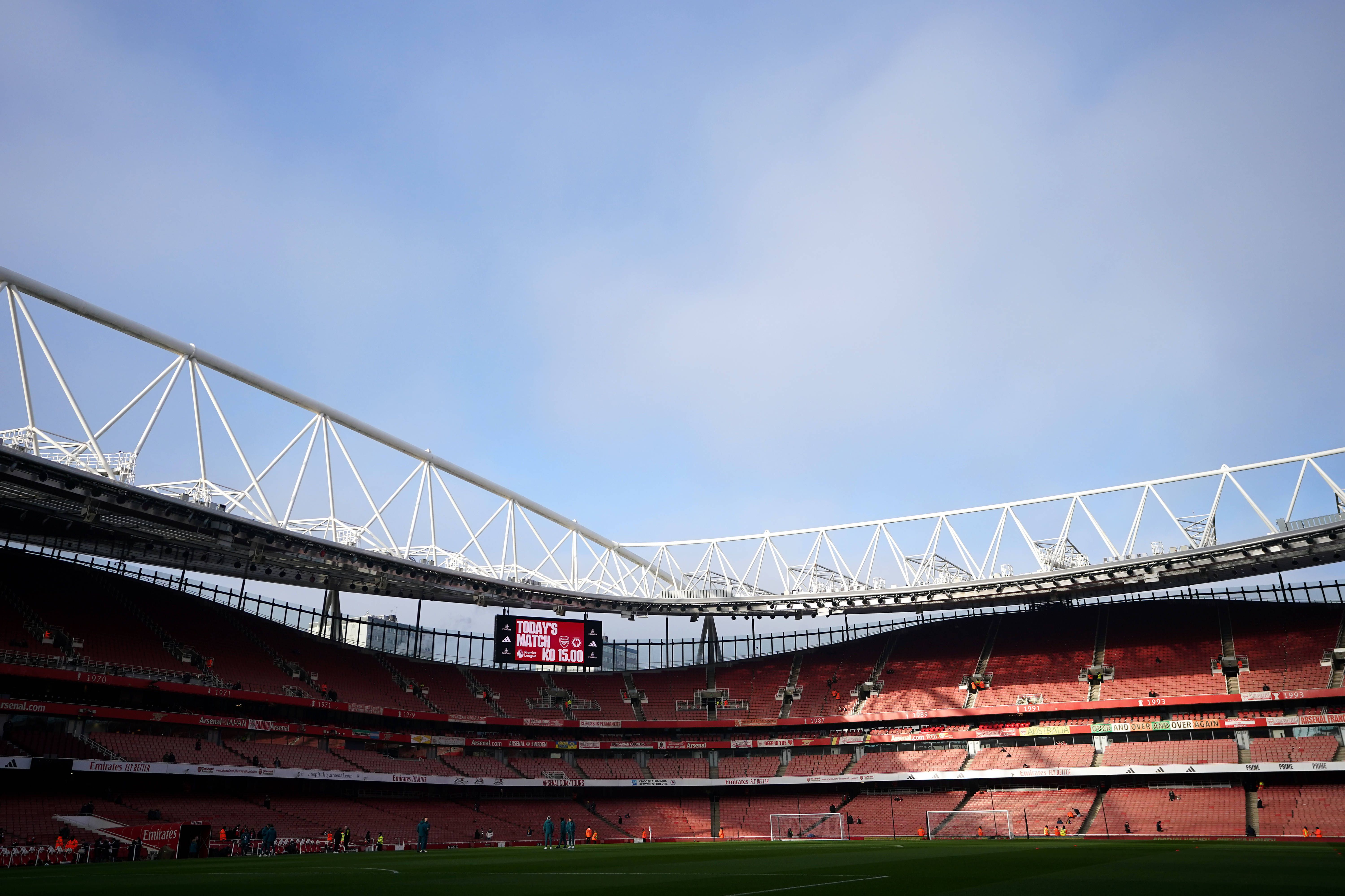 Estádio Emirates, casa do Arsenal, capacidade para 60 mil pessoas
