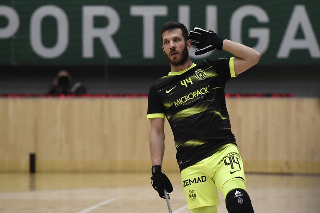 Líder Sporting goleia Riba d'Ave