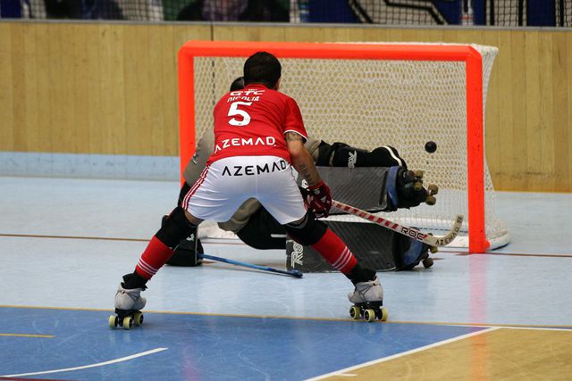 Carlos Nicolía marca três na vitória do Benfica sobre Juventude Pacense