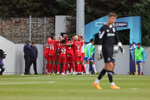 Marítimo vence, respira melhor e afunda FC Porto B