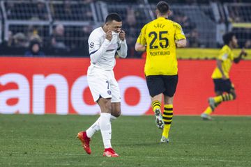 Luis Enrique comenta 'enfado' de Mbappé em Dortmund