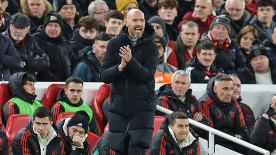 Ten Hag satisfeito com o empate em Anfield: «Cada ponto é importante»