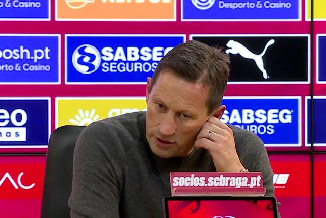 Schmidt justifica a titularidade de Tengstedt