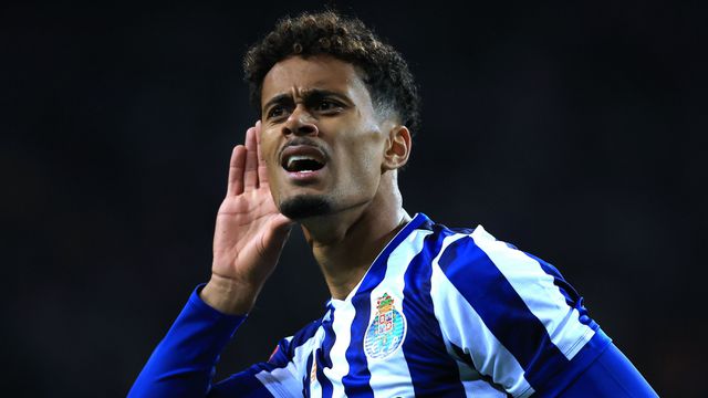 Gonçalo Borges festeja um golo