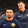 NBA: Murray e Jokic guiam Nuggets para a vitória, Cavs continuam a dominar o Este