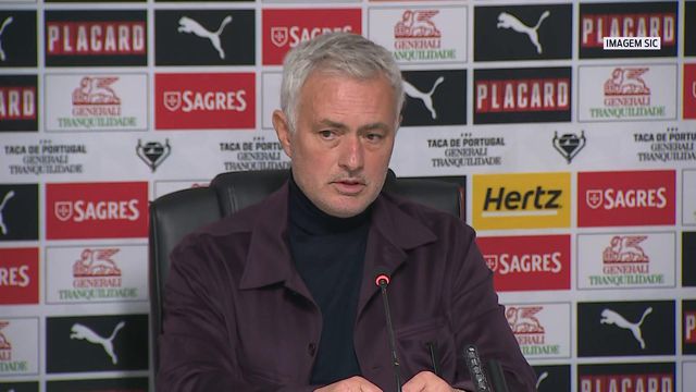 «Não estava à espera que o Manu fizesse os 90 minutos»