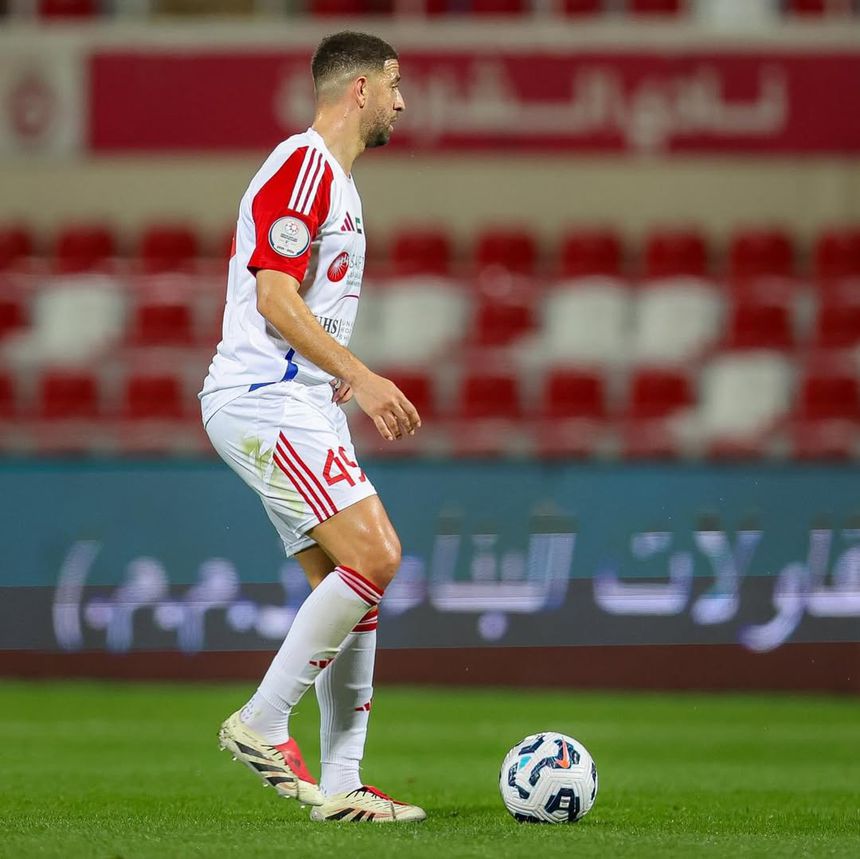 Adel Taarabt em ação pelo Al Sharjah - Foto: Adel Taarabt/Instagram