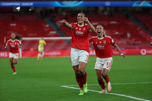 Festejos do Benfica frente ao Twente, para a Champions feminina