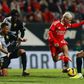 Rúben Fernandes (à esquerda) em ação frente ao Benfica - Foto: Carlos Vidigal Jr. / Kapta+
