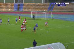 FC Porto arrasa arbitragem em jogo dos juniores e mostra lances polémicos