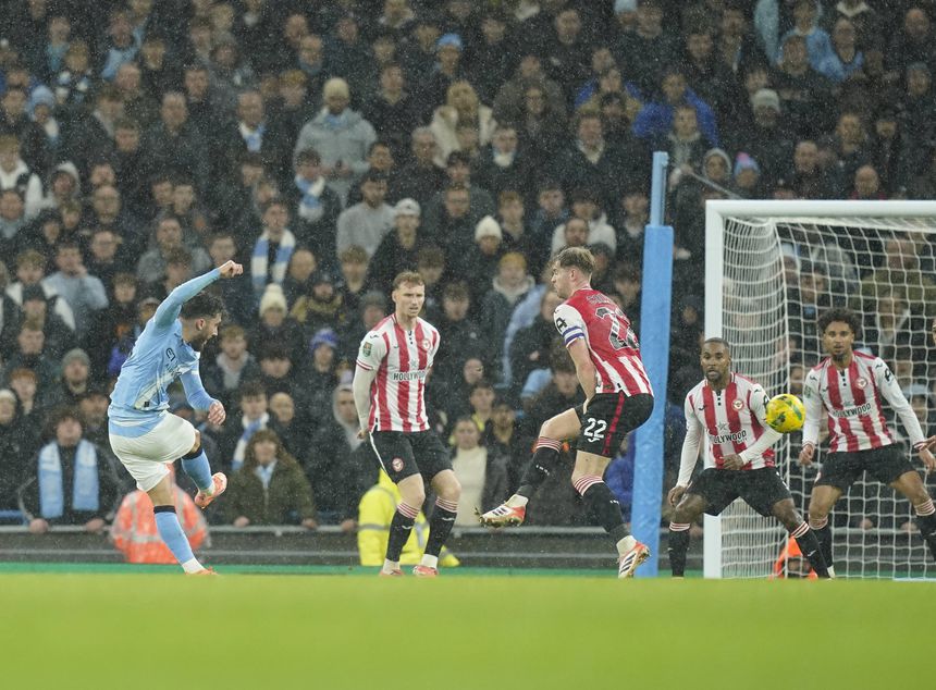 Cherki inaugUrou o marcador com um golo fantástico - FOTO IMAGO