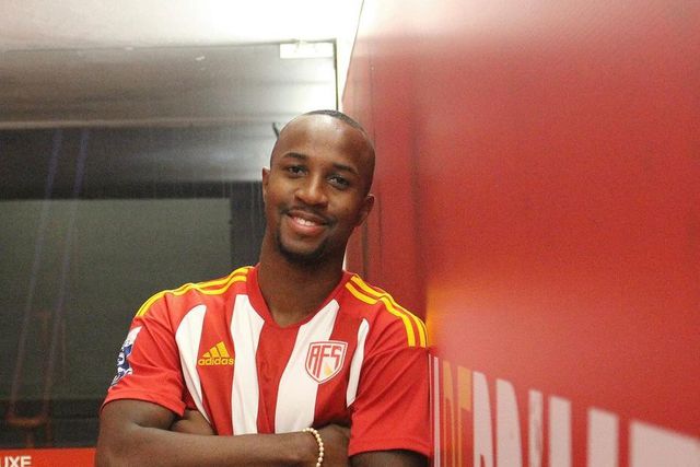 Mercado (oficial): Aves anuncia contratação de Yair Mena