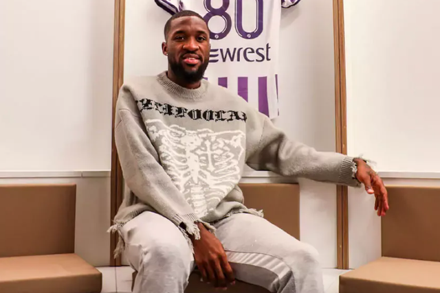 Mercado (oficial): adversário do Benfica na Liga Europa reforça ataque