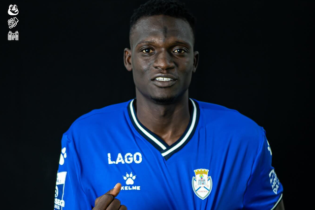 Mercado: Feirense anuncia Isah Ali