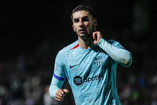 Taça do Rei: Barcelona apanha susto, mas vence Unionistas com ajuda de Félix