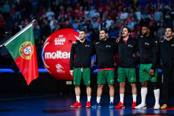 Seleção Nacional de andebol de seniores masculinos joga com a Noruega, na terceira ronda, do Mundial 2025. Foto  Sasa Pahic Szabo / kolektiff